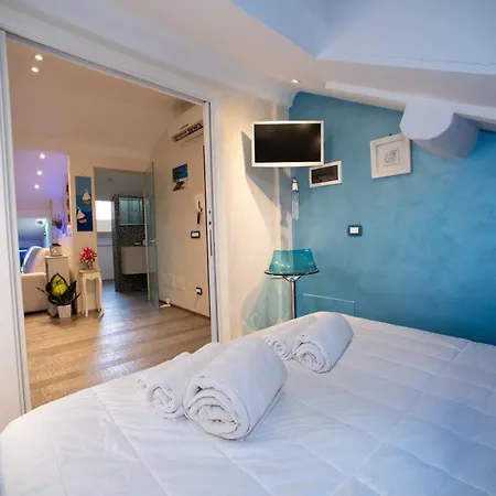 Attico In Centro A 10 Passi Dal Mare