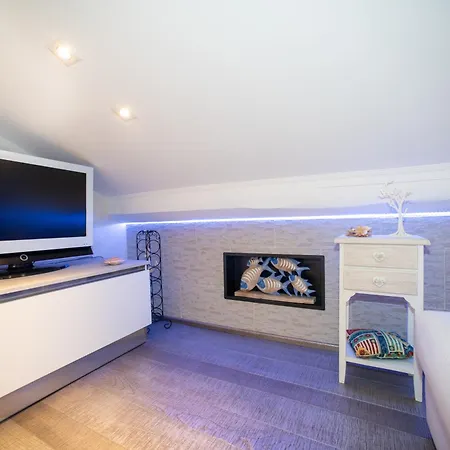 Daire Attico In Centro A 10 Passi Dal Mare *