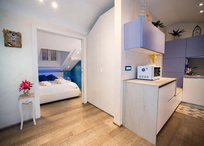 Centro - Attico A 2 Passi Dal Mare Apartament